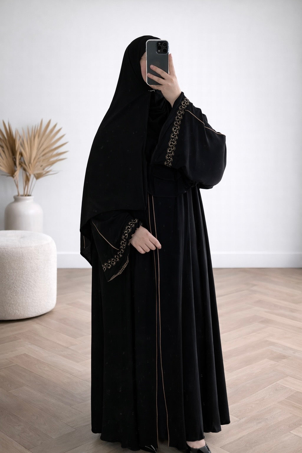 SUHAILA ABAYA