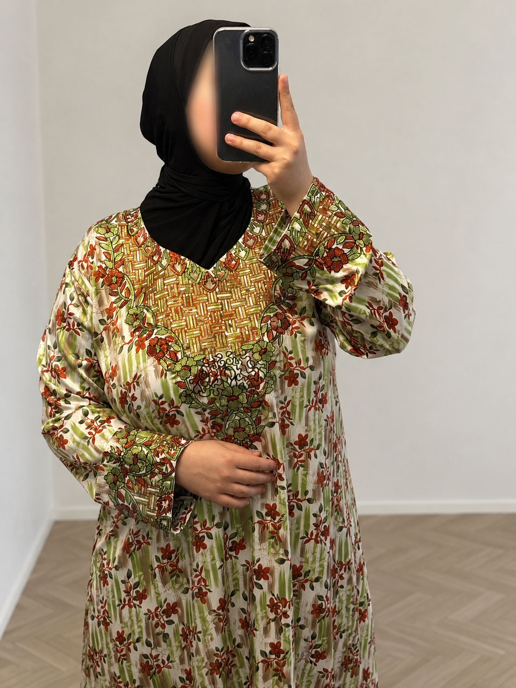 MUKHAWAR VIBRANT ORANGE
