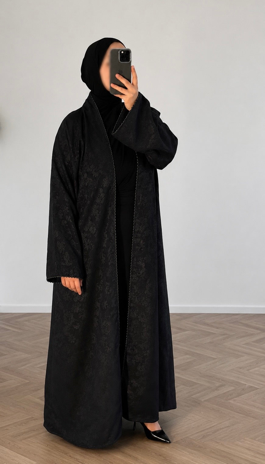 ABAYA DANIYA