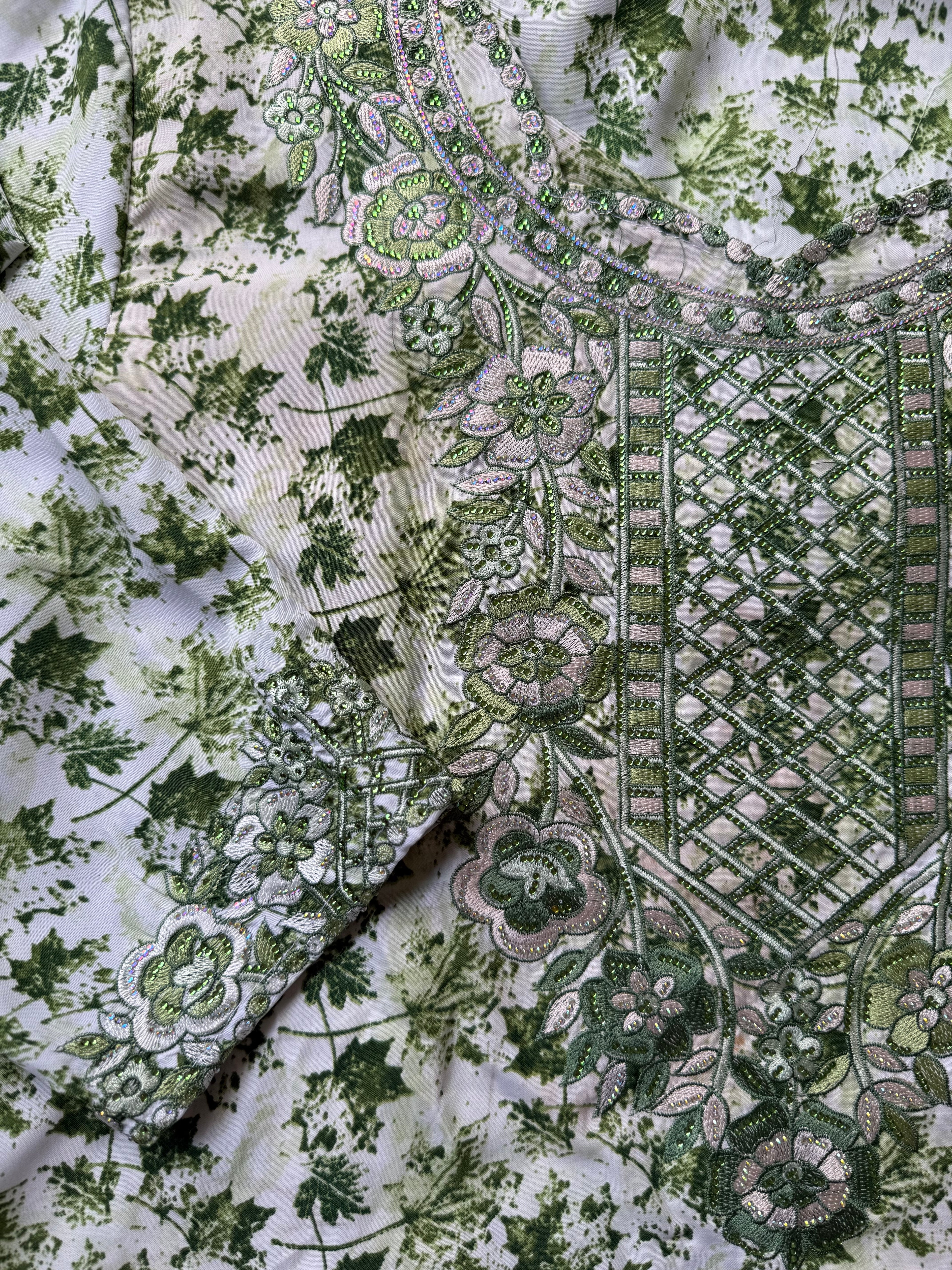 MUKHAWAR FOREST GREEN