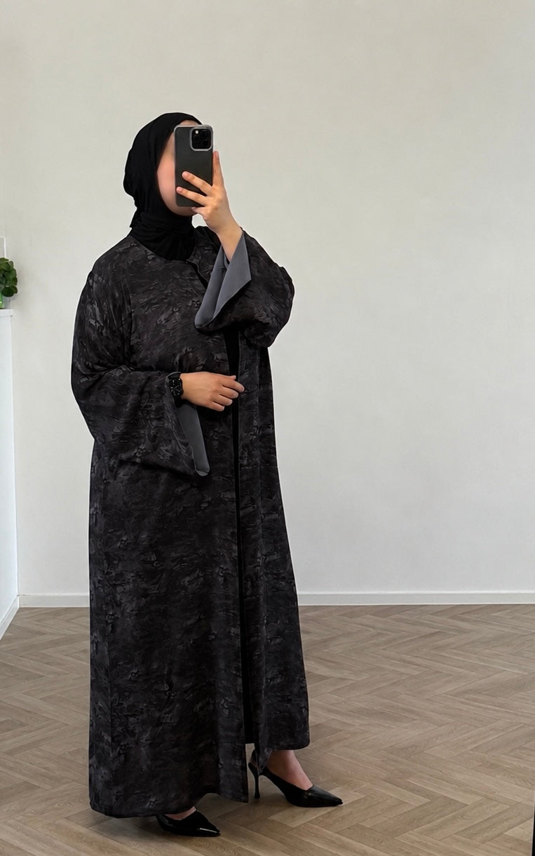 ABAYA NAILA