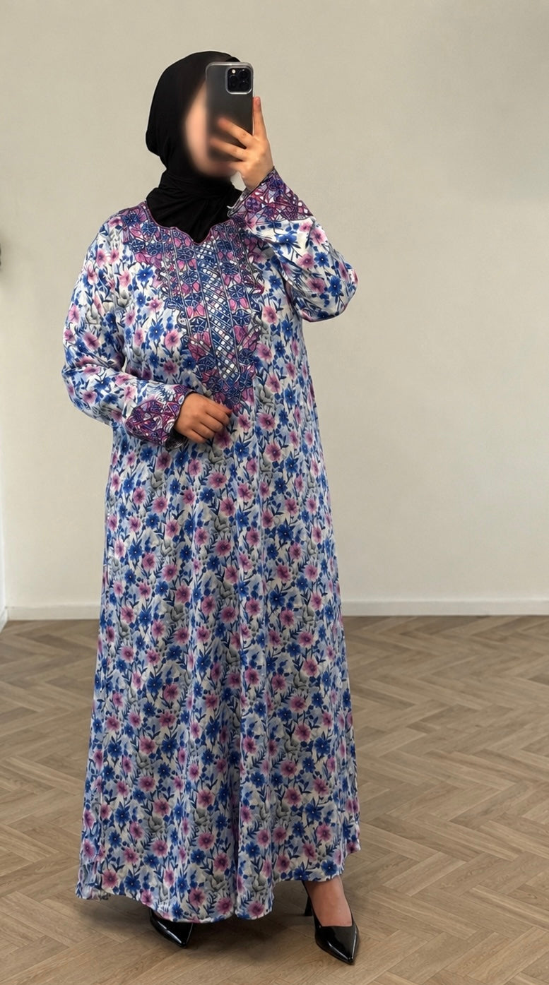 MUKHAWAR NILA BLAUW