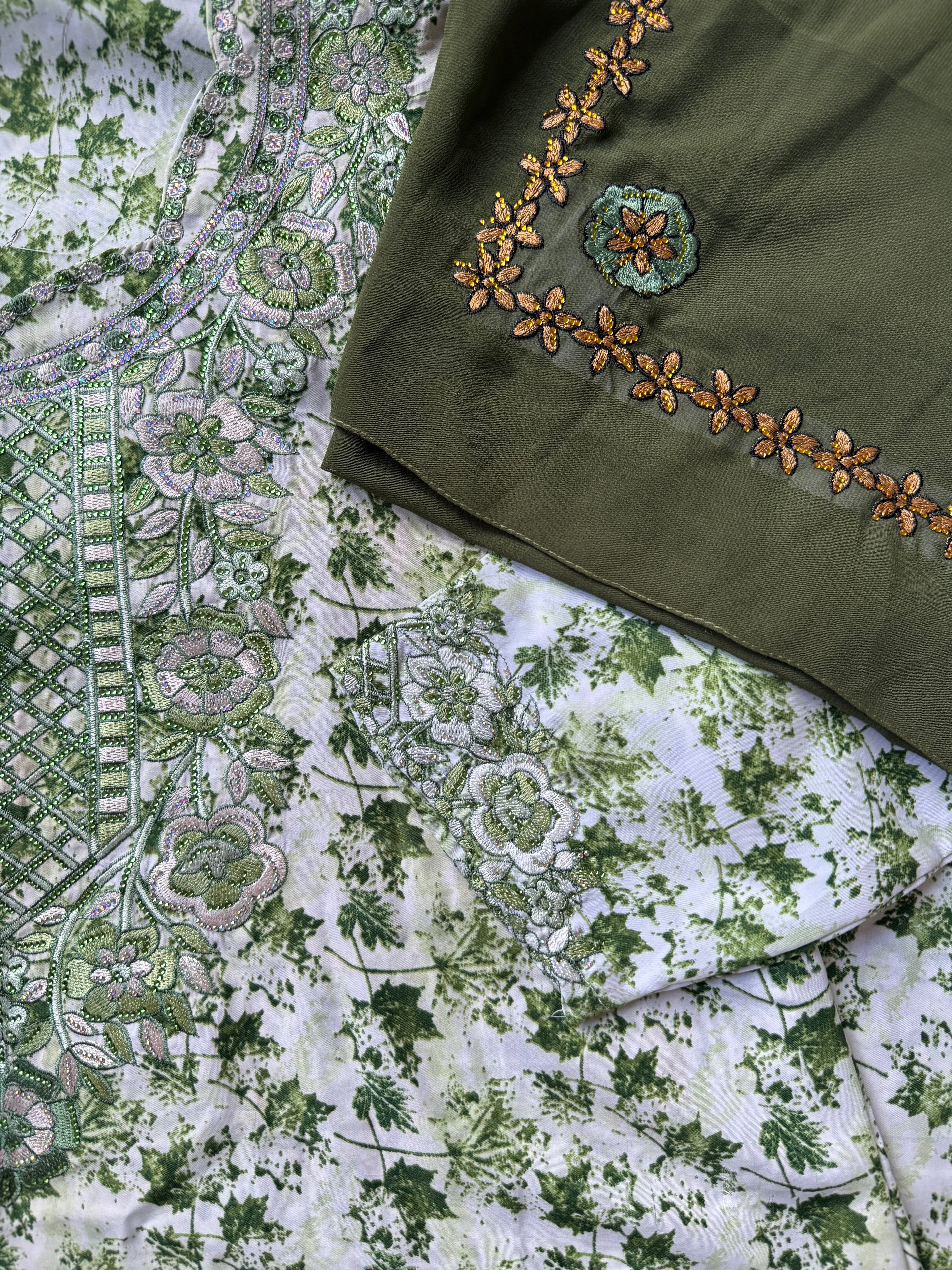 MUKHAWAR FOREST GREEN